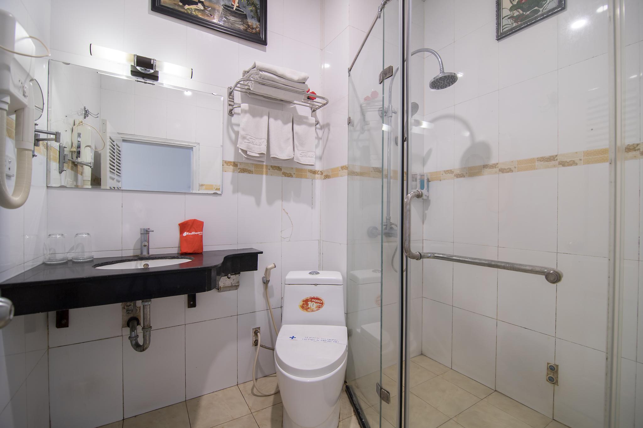 Home Hotel Truong Cong Giai Hanoi Exteriör bild